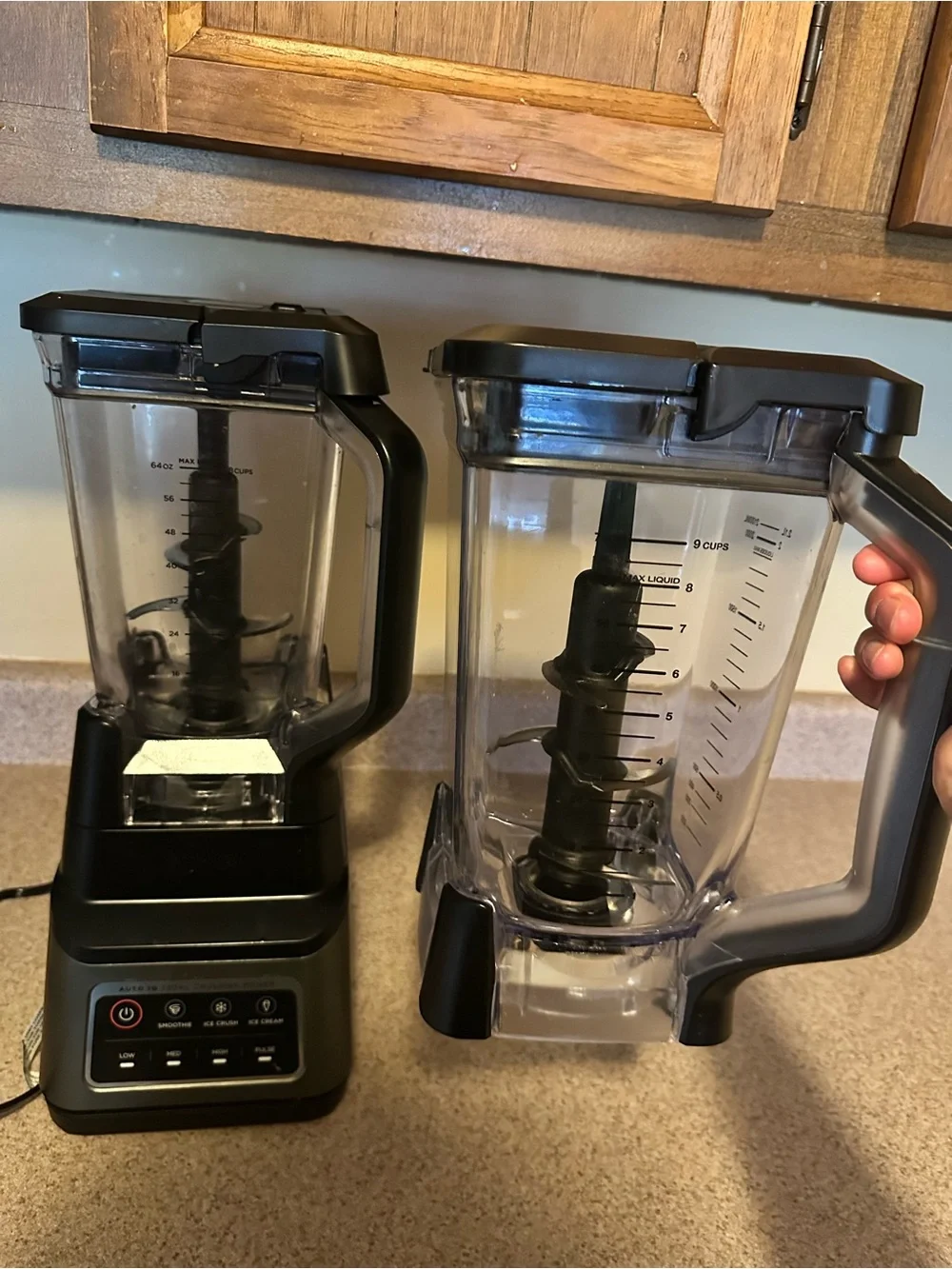 72 oz total crushing pitcher w lid and blade, ninja - Picture 2 of 3